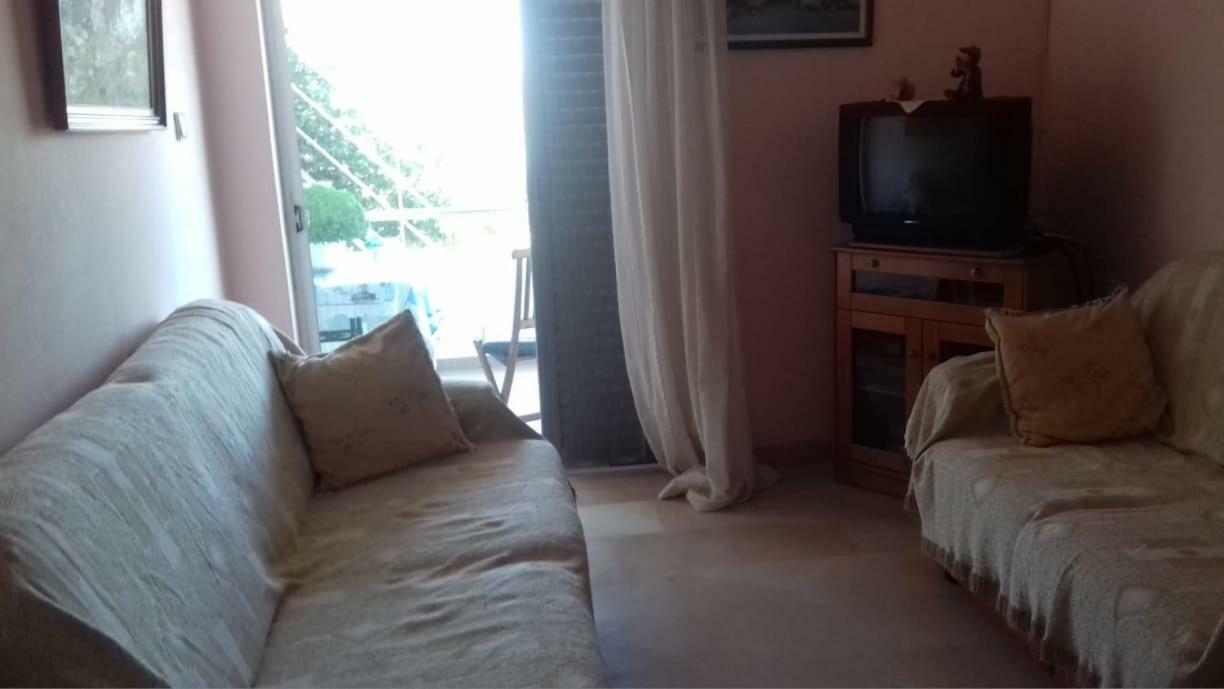 Family Sea & Garden View Apartment 프레베자 외부 사진